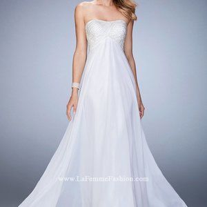 NWT 22363 Strapless Dress W/Crystal & Pearl Bodice